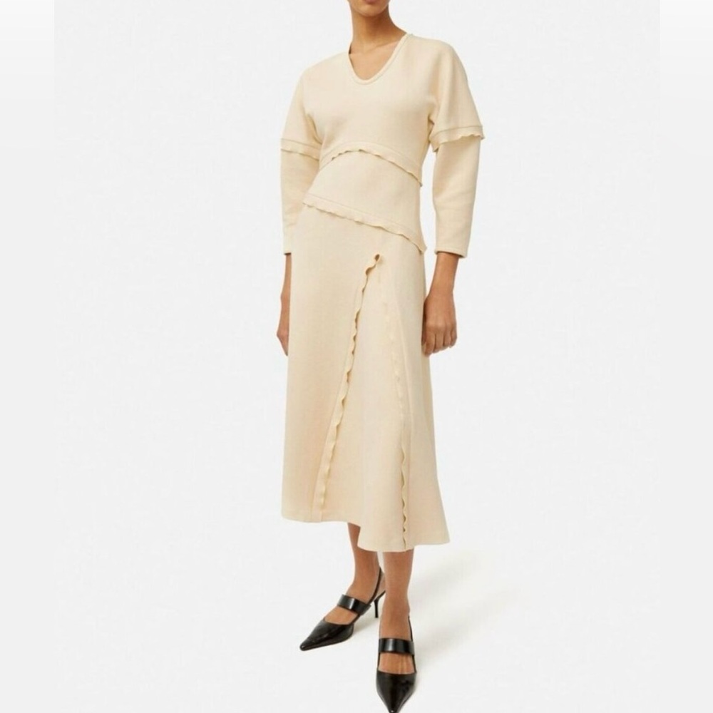 New with tags, Jigsaw size M, heavy crepe scoop neck dress, color cream